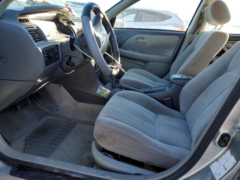 Photo 7 from auction – 2000 TOYOTA CAMRY with VIN JT2BG22K8Y0443595