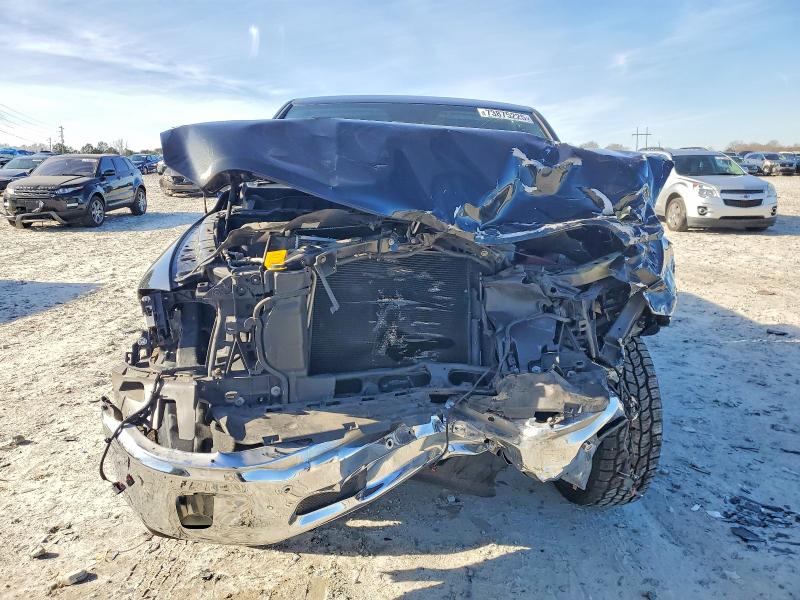 Photo 5 from auction – 2018 RAM 1500 with VIN 1C6RR6GT5JS303563