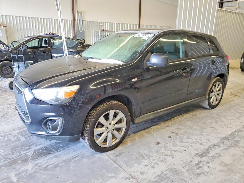 MITSUBISHI OUTLANDER 2015 with VIN 4A4AP3AW4FE061215 - Photo from auction