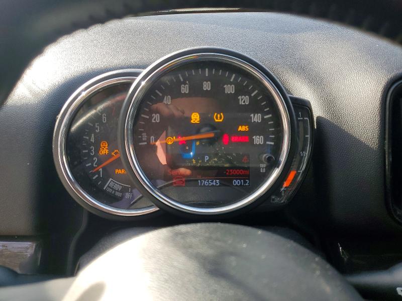 Photo 9 from auction – 2018 MINI COOPER with VIN WMZYV5C36J3E03796