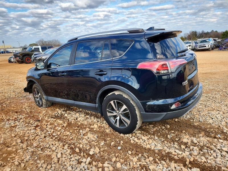 Photo 2 from auction – 2017 TOYOTA RAV4 XLE with VIN 2T3WFREV9HW377077