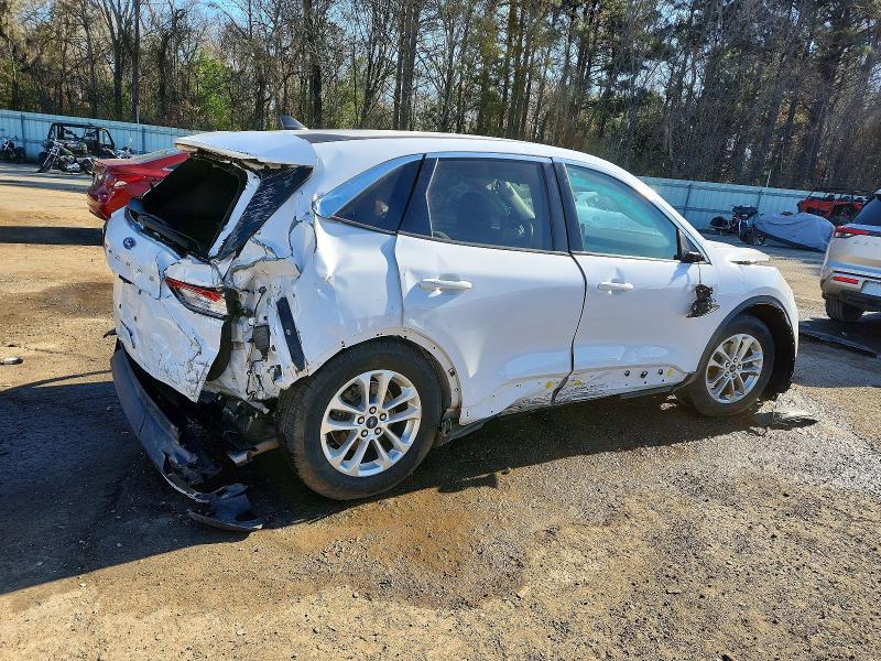 Photo 3 from auction – 2022 FORD ESCAPE with VIN 1FMCU0G64NUA81849