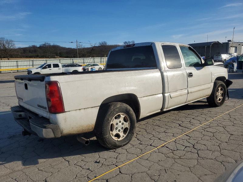 Photo 3 from auction – 2003 CHEVROLET SILVERADO with VIN 2GCEC19V831255571