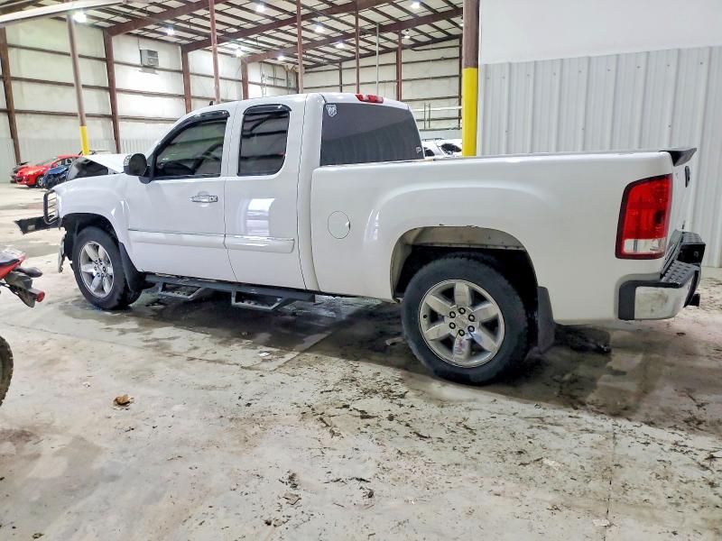 Photo 2 from auction – 2013 GMC SIERRA with VIN 1GTR2VE72DZ343561