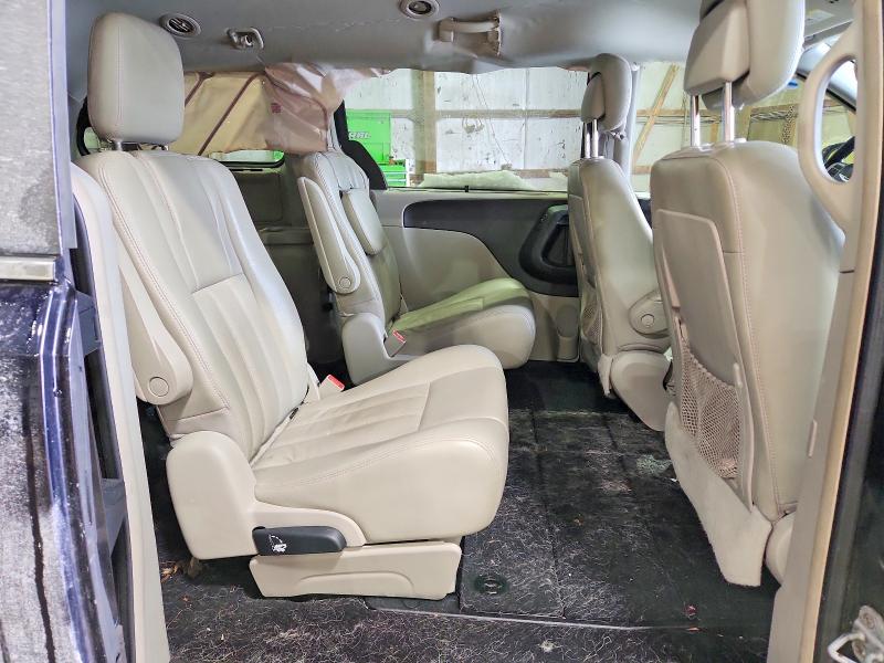 Photo 11 from auction – 2011 CHRYSLER TOWN & COUNTRY with VIN 2A4RR8DG7BR615523