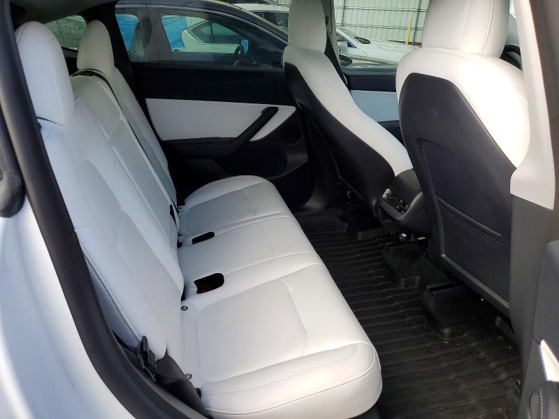 Photo 11 from auction – 2022 TESLA MODEL Y with VIN 7SAYGDEE7NF512246