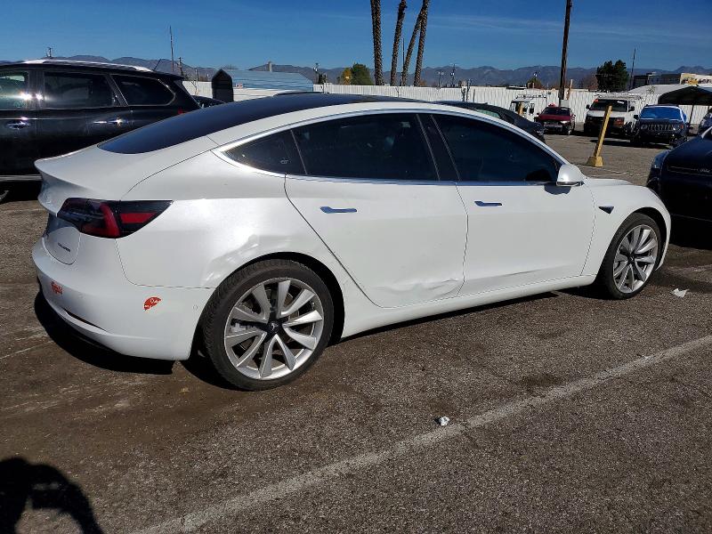 Photo 3 from auction – 2018 TESLA MODEL 3 with VIN 5YJ3E1EB9JF067682