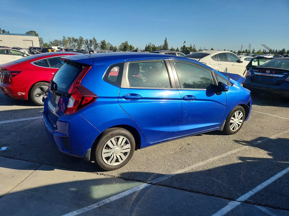 Photo 3 from auction – 2017 HONDA FIT LX with VIN 3HGGK5H52HM710405