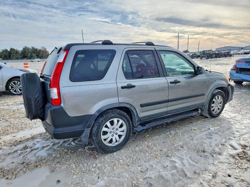 Photo 3 from auction – 2006 HONDA CR-V with VIN JHLRD68856C022319