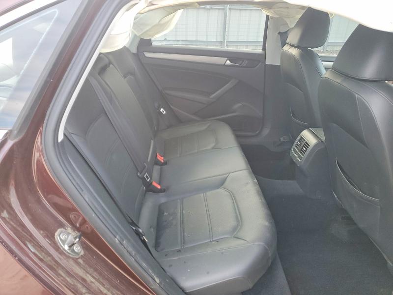 Photo 10 from auction – 2014 VOLKSWAGEN PASSAT SE with VIN 1VWBT7A38EC060838