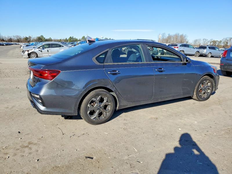 Photo 3 from auction – 2020 KIA FORTE with VIN 3KPF24AD1LE196135