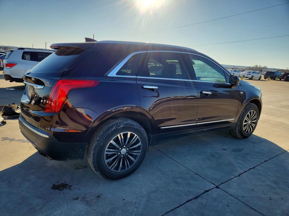 Photo 3 from auction – 2017 CADILLAC XT5 with VIN 1GYKNBRSXHZ214005