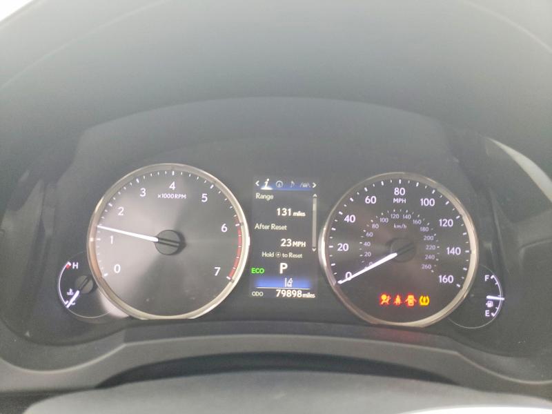 Photo 9 from auction – 2017 LEXUS IS 200T with VIN JTHBA1D25H5054804