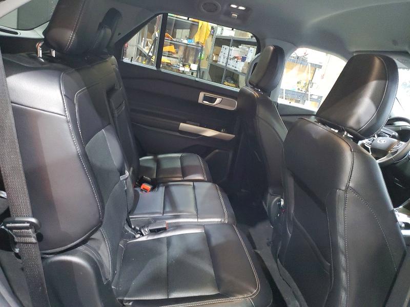 Photo 11 from auction – 2023 FORD EXPLORER L with VIN 1FMSK8FH5PGB42016