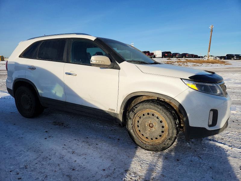 Photo 4 from auction – 2014 KIA SORENTO EX with VIN 5XYKUDA73EG533123