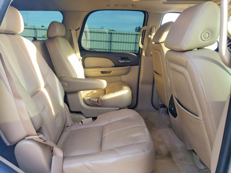 Photo 11 from auction – 2008 GMC YUKON DENA with VIN 1GKFK63898J150241