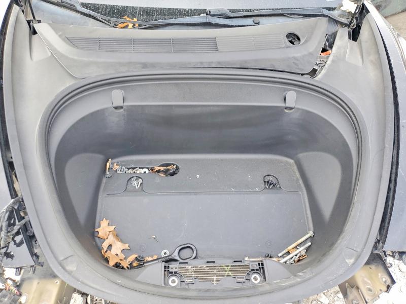 Photo 11 from auction – 2019 TESLA MODEL 3 with VIN 5YJ3E1EB6KF437505