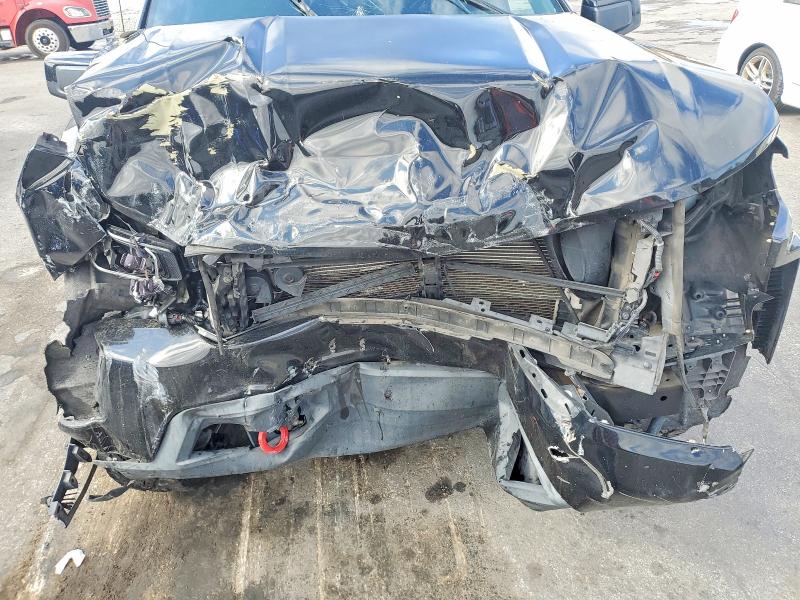Photo 11 from auction – 2019 CHEVROLET SILVERADO with VIN 3GCPYFED7KG262957