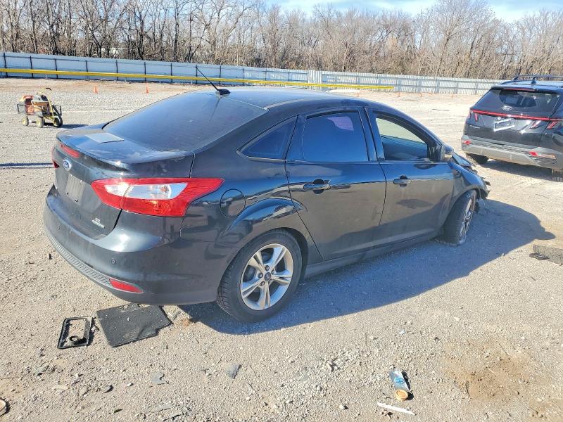 Photo 3 from auction – 2014 FORD FOCUS SE with VIN 1FADP3F2XEL183989