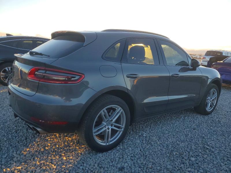 Photo 3 from auction – 2016 PORSCHE MACAN S with VIN WP1AB2A59GLB49907