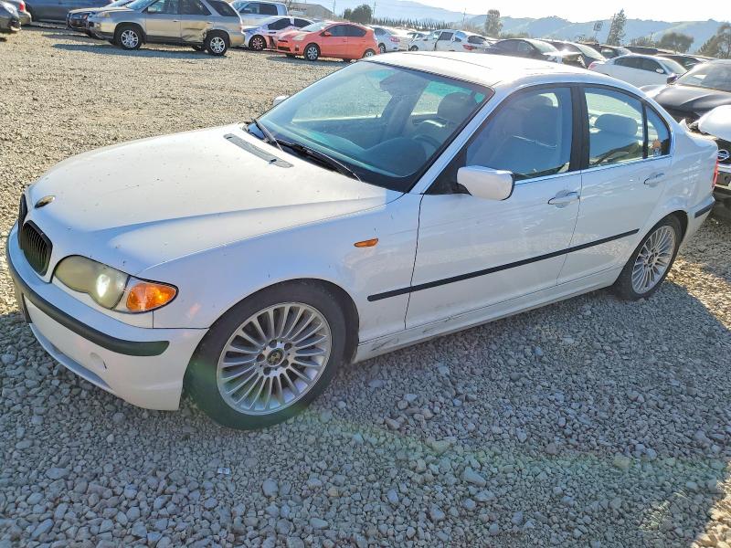 BMW 330 I 2003 with VIN WBAEV53493KM25998 - Photo from auction