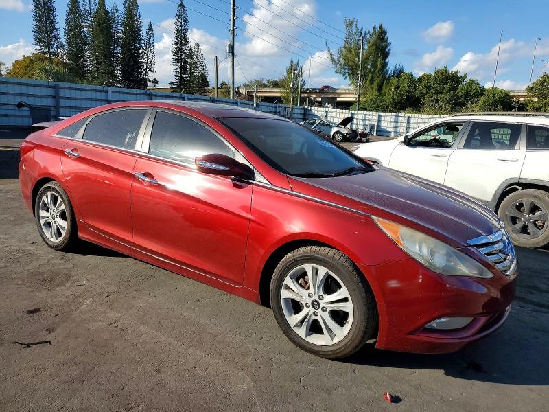 Photo 4 from auction – 2011 HYUNDAI SONATA SE with VIN 5NPEC4AC9BH169274