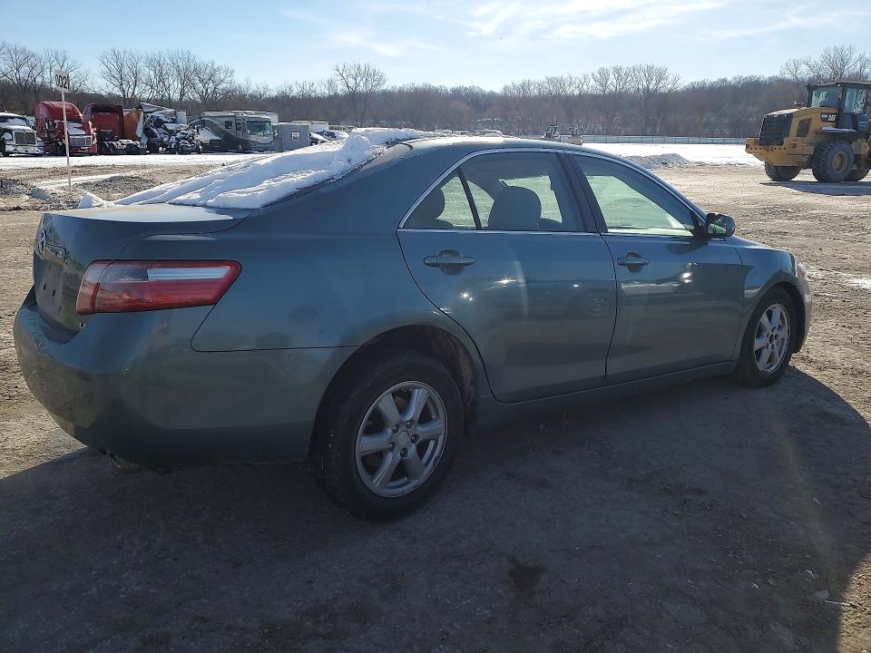 Photo 3 from auction – 2007 TOYOTA CAMRY with VIN 4T1BK46K47U522728