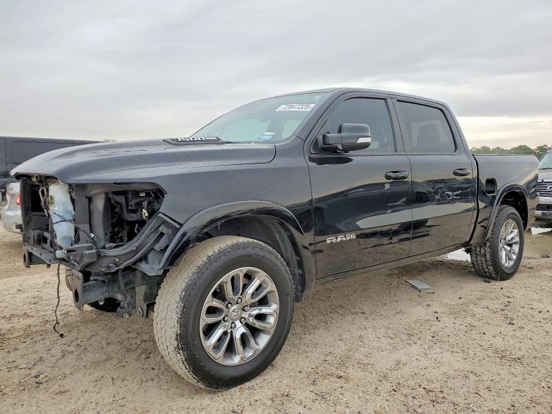 RAM 1500 2022 z numerem VIN 1C6RREJTXNN304506 - Zdjęcie z aukcji