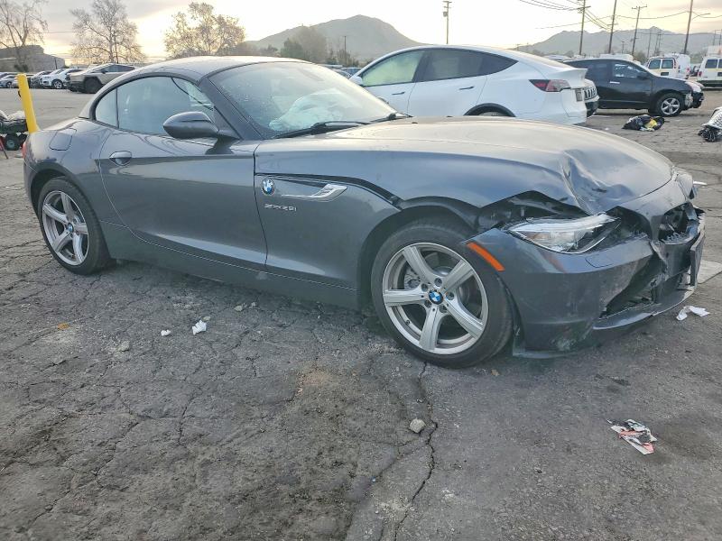 Photo 4 from auction – 2016 BMW Z4 SDRIVE2 with VIN WBALL5C50GP557983