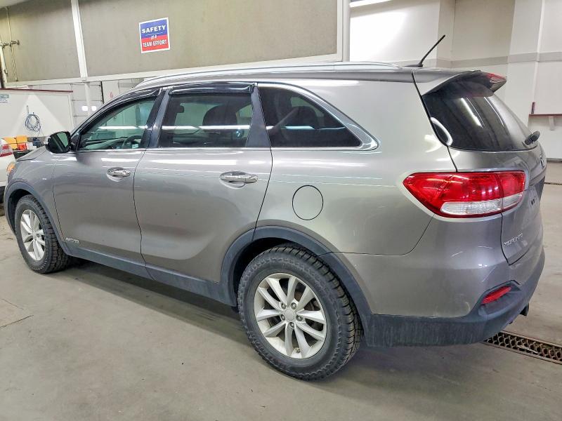 Photo 2 from auction – 2018 KIA SORENTO LX with VIN 5XYPGDA53JG403669