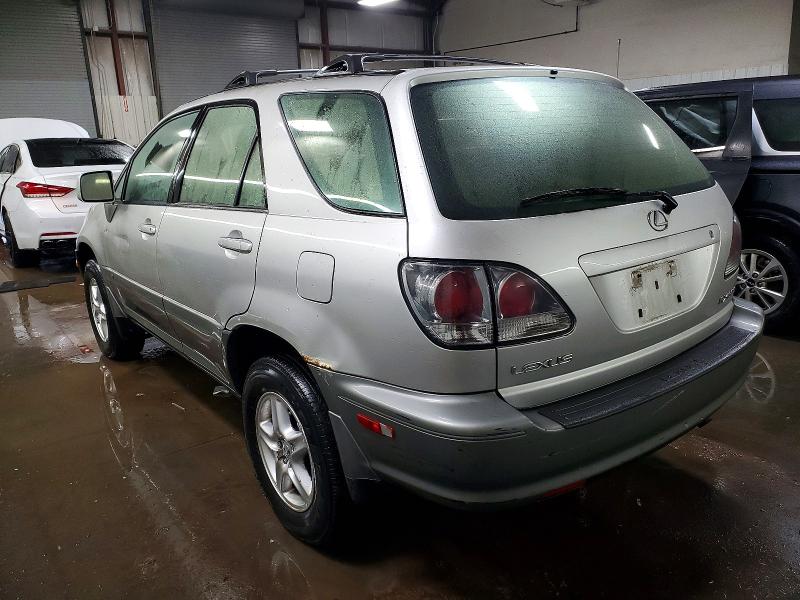 Photo 2 from auction – 2001 LEXUS RX with VIN JTJHF10U710226402