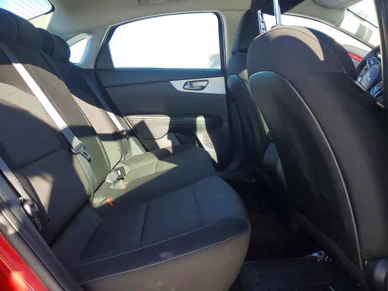 Photo 10 from auction – 2022 KIA FORTE FE with VIN 3KPF24AD1NE460540