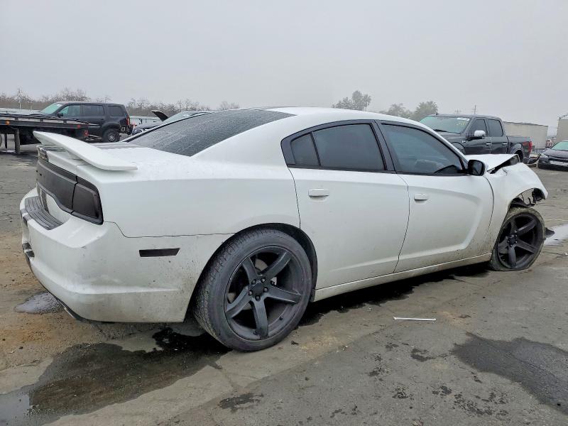 Photo 3 from auction – 2013 DODGE CHARGER with VIN 2C3CDXBG6DH636920