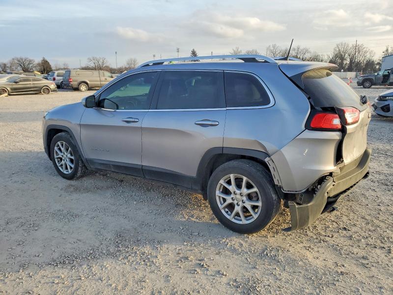 Photo 2 from auction – 2018 JEEP CHEROKEE with VIN 1C4PJLCB7JD568881