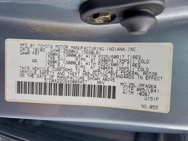 Photo 14 from auction – 2004 TOYOTA SIENNA XLE with VIN 5TDBA22C64S009457