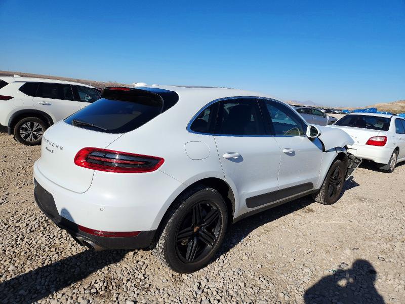 Photo 3 from auction – 2016 PORSCHE MACAN S with VIN WP1AB2A54GLB46672