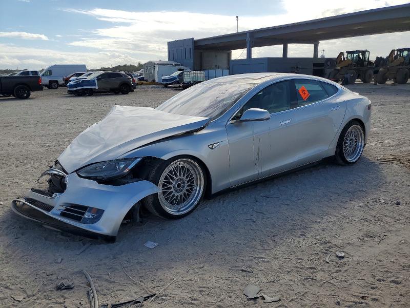 TESLA MODEL S 2012 with VIN 5YJSA1DP0CFS00806 - Photo from auction