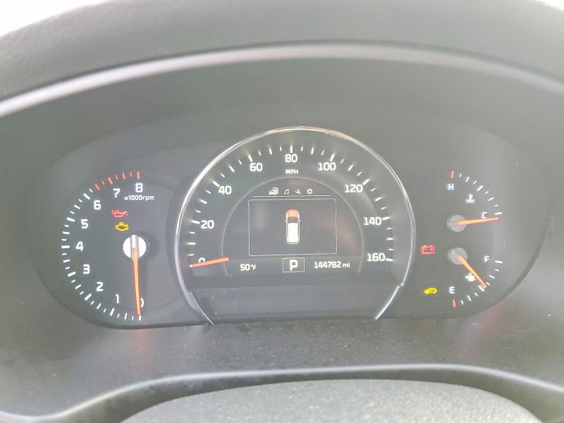 Photo 9 from auction – 2017 KIA SORENTO with VIN 5XYPH4A55HG301037