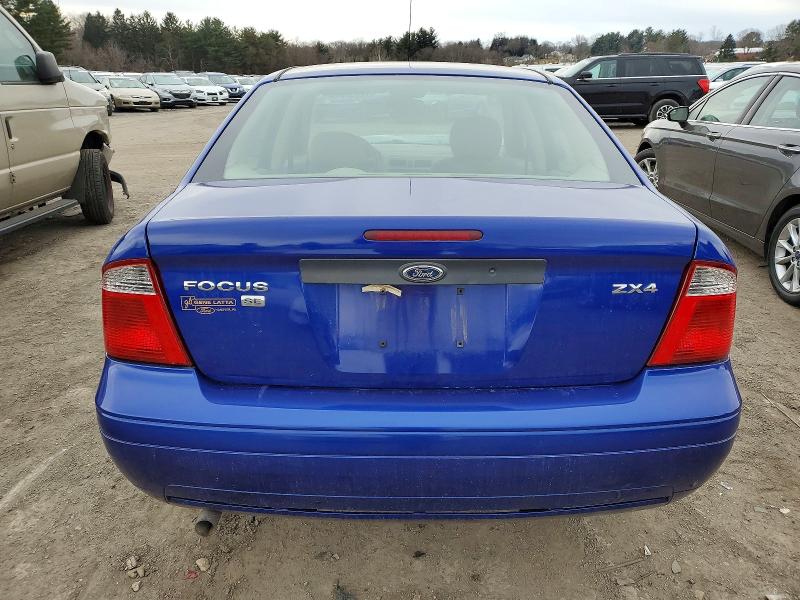 Photo 6 from auction – 2005 FORD FOCUS ZX4 with VIN 1FAFP34N35W203309
