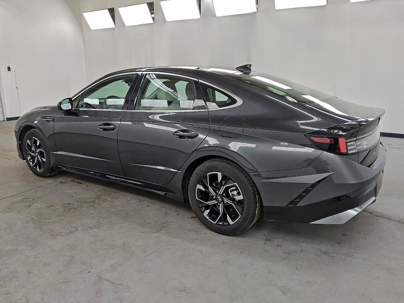 Photo 2 from auction – 2025 HYUNDAI SONATA SEL with VIN KMHL64JA2SA495126