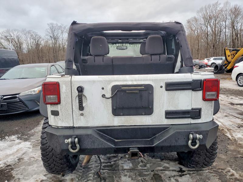 Photo 6 from auction – 2017 JEEP WRANGLER U with VIN 1C4BJWDG5HL522746