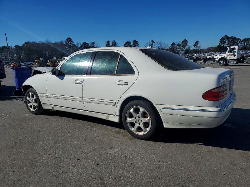 Photo 2 from auction – 2002 MERCEDES-BENZ E 320 with VIN WDBJF65J82B426855
