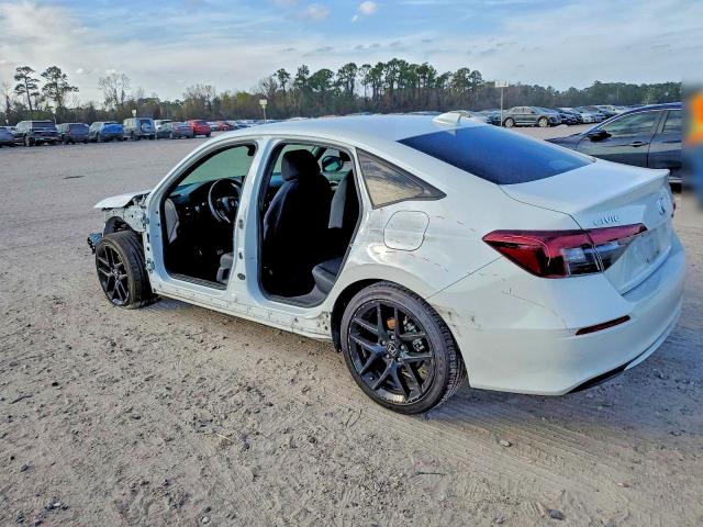 Photo 2 from auction – 2025 HONDA CIVIC SPOR with VIN 2HGFE2F58SH540156