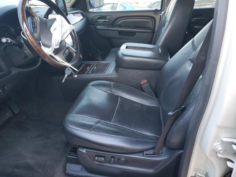 Photo 7 from auction – 2012 GMC YUKON DENA with VIN 1GKS2EEF6CR300479