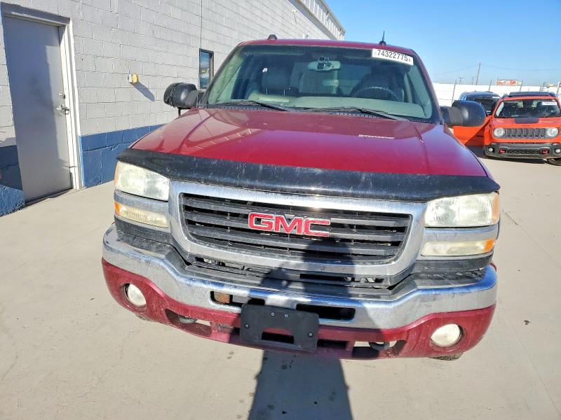 Photo 5 from auction – 2004 GMC SIERRA K25 with VIN 1GTHK23U34F184716