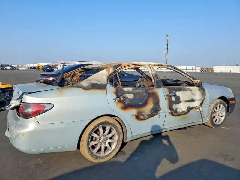 Photo 3 from auction – 2002 LEXUS ES with VIN JTHBF30G320032898