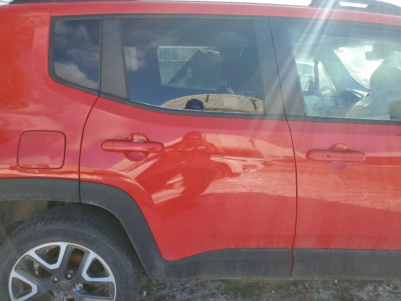 Photo 11 from auction – 2016 JEEP RENEGADE with VIN ZACCJBBTXGPD63021