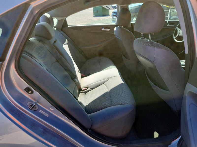 Photo 10 from auction – 2011 HYUNDAI SONATA with VIN 5NPEB4AC0BH047471
