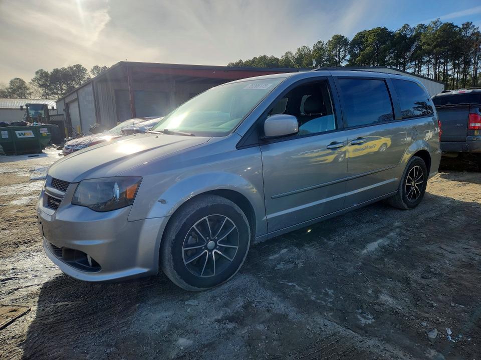 DODGE GRAND CARA 2017 with VIN 2C4RDGEG7HR555183 - Photo from auction
