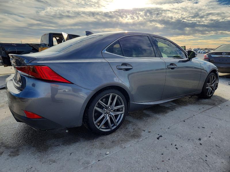 Photo 3 from auction – 2018 LEXUS IS 350 with VIN JTHBZ1D21J5032068